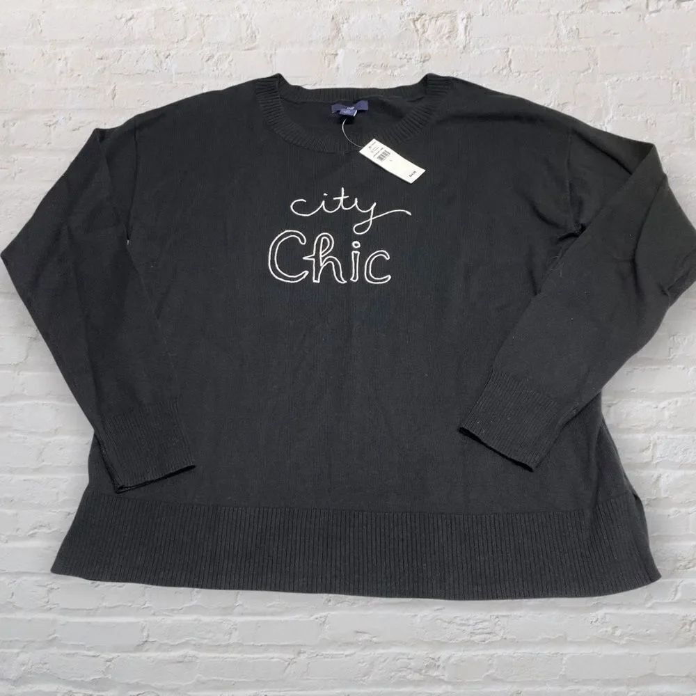 Gap Black City Chic Sweater size Large NEW